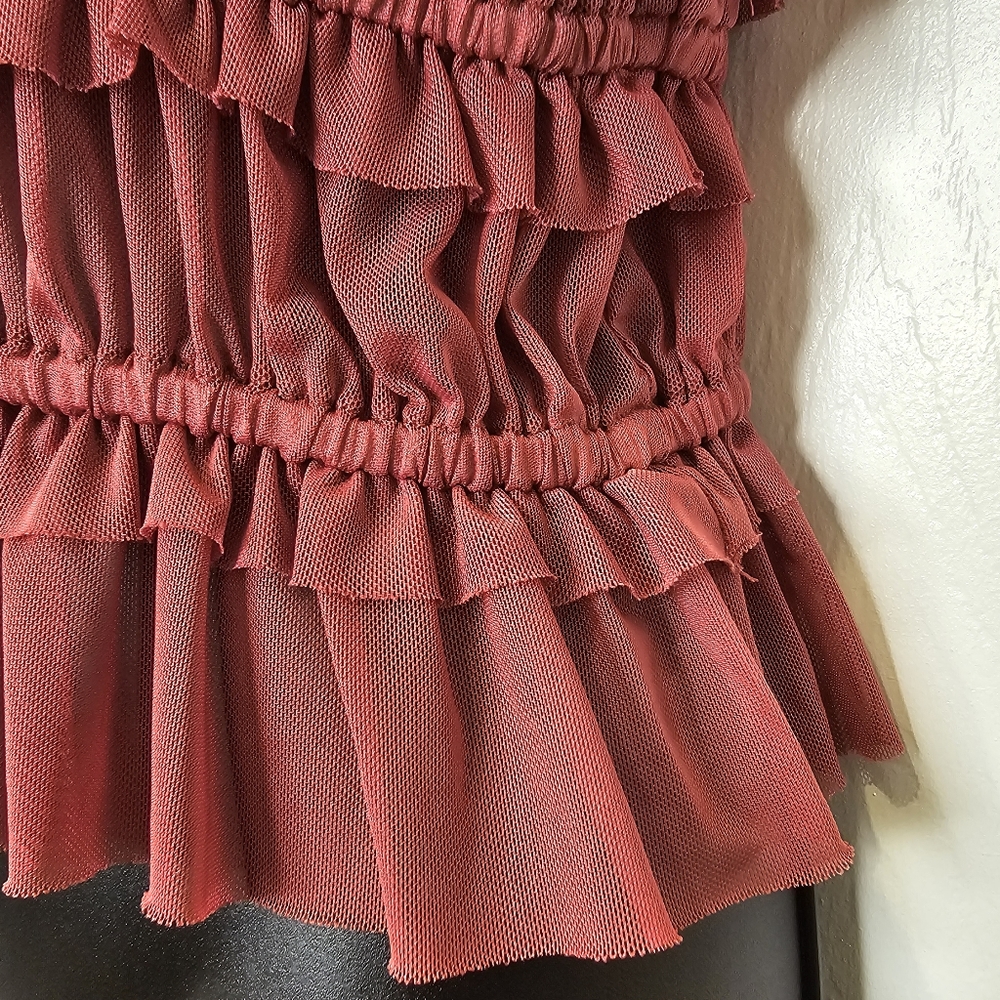 Tiered Ruffle Mesh Cropped Top - Picture 9 of 12